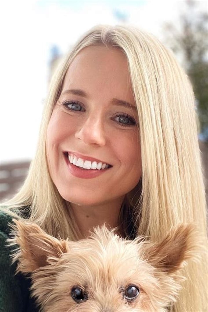 Allison Munn 31 years