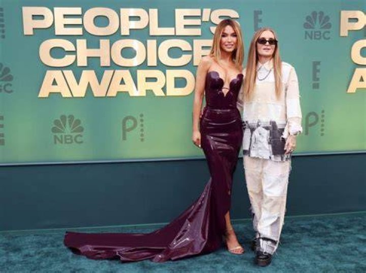 Chrishell Stause 2020 PCAs