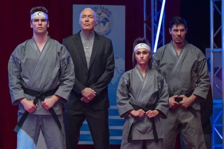 COBRA KAI (L to R) RALPH MACCHIO as DANIEL LARUSSO and WILLIAM ZABKA as JOHNNY LAWRENCE of COBRA KAI Cr. CURTIS BONDS BAKER/NETFLIX &copy; 2020