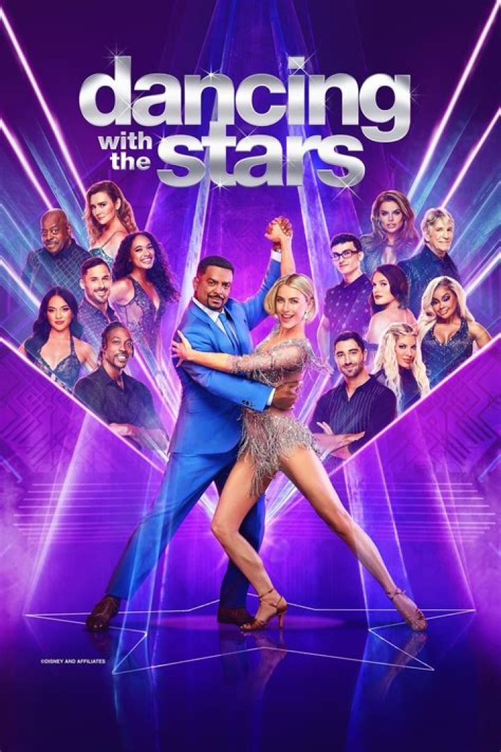 DANCING WITH THE STARS - "Episode 2506" - The nine remaining couples set their sights on the glitz and glamor of Tinseltown as they dance to celebrate "A Night at the Movies," on "Dancing with the Stars," live, MONDAY, OCTOBER 23 (8:00-10:01 p.m. EDT), on The ABC Television Network. (ABC/Eric McCandless) TOM BERGERON, NIKKI BELLA, ARTEM CHIGVINTSEV