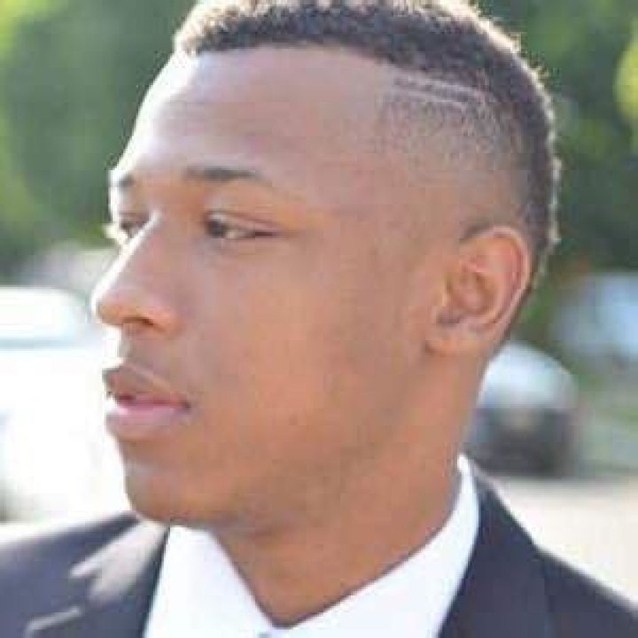 Deevon Osley Deevon Osley