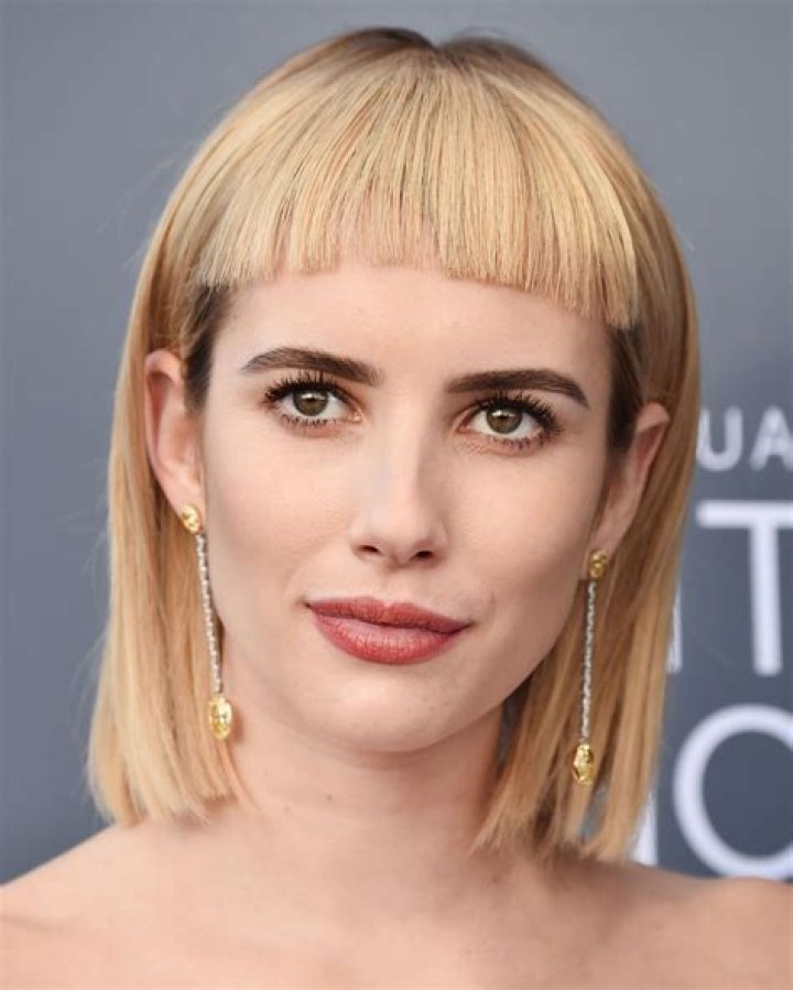 emma roberts bangs