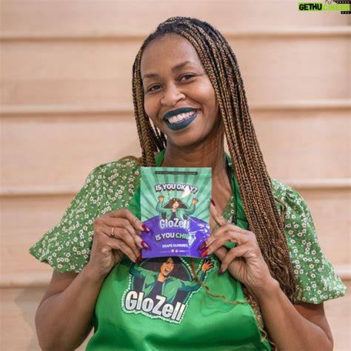 GloZell Green