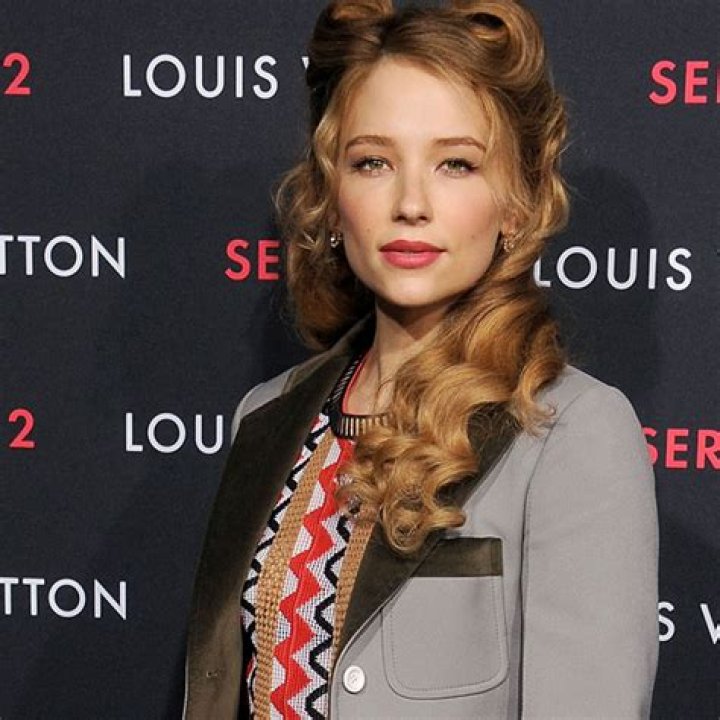 haley-bennett2