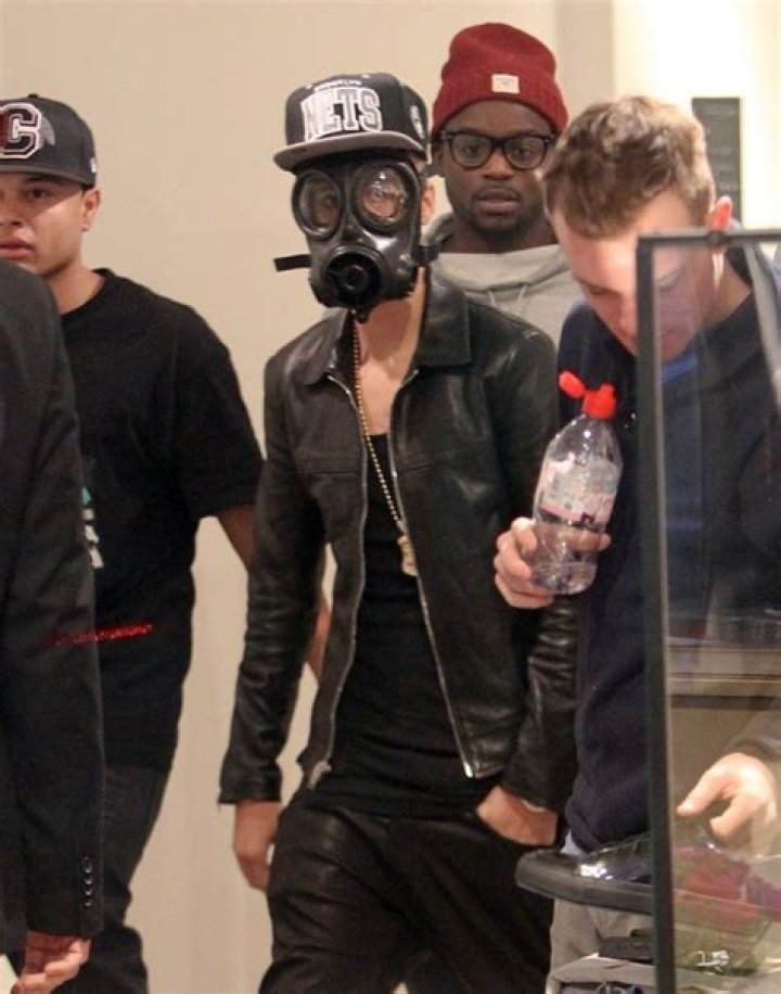 Justin Bieber Dons A Mask For Doja Cat