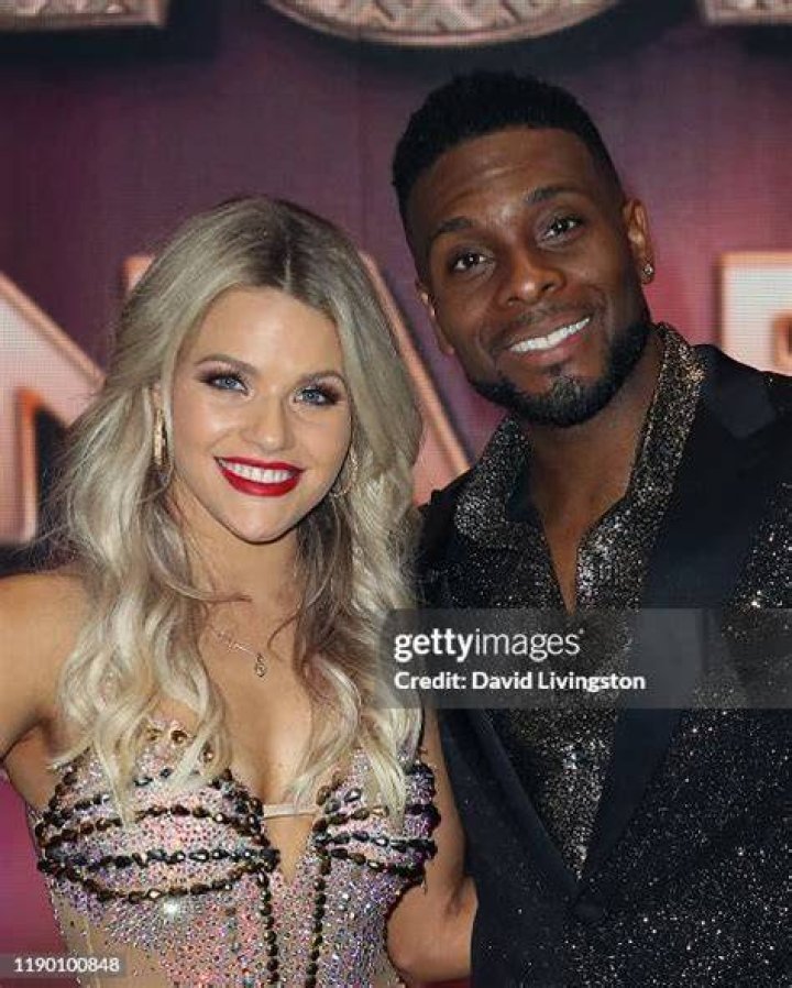 Kel Mitchell & Witney Carson&rsquo;s Freestyle