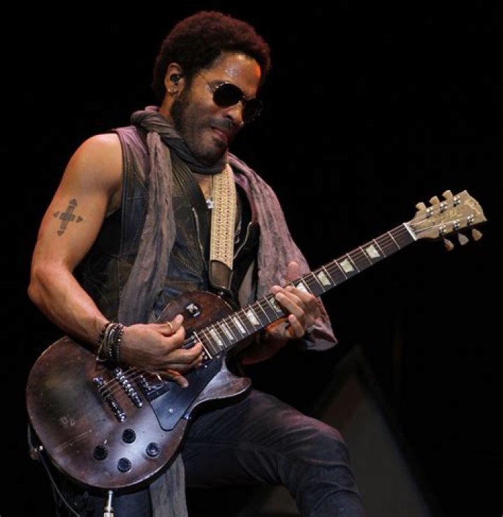 Lenny Kravitz 'American Woman' Video Shoot April 25, 1999: Lancaster, CA Lenny Kravitz 'American Woman' Video Shoot Photo by Don Raber &reg; Berliner Studio/BEImages