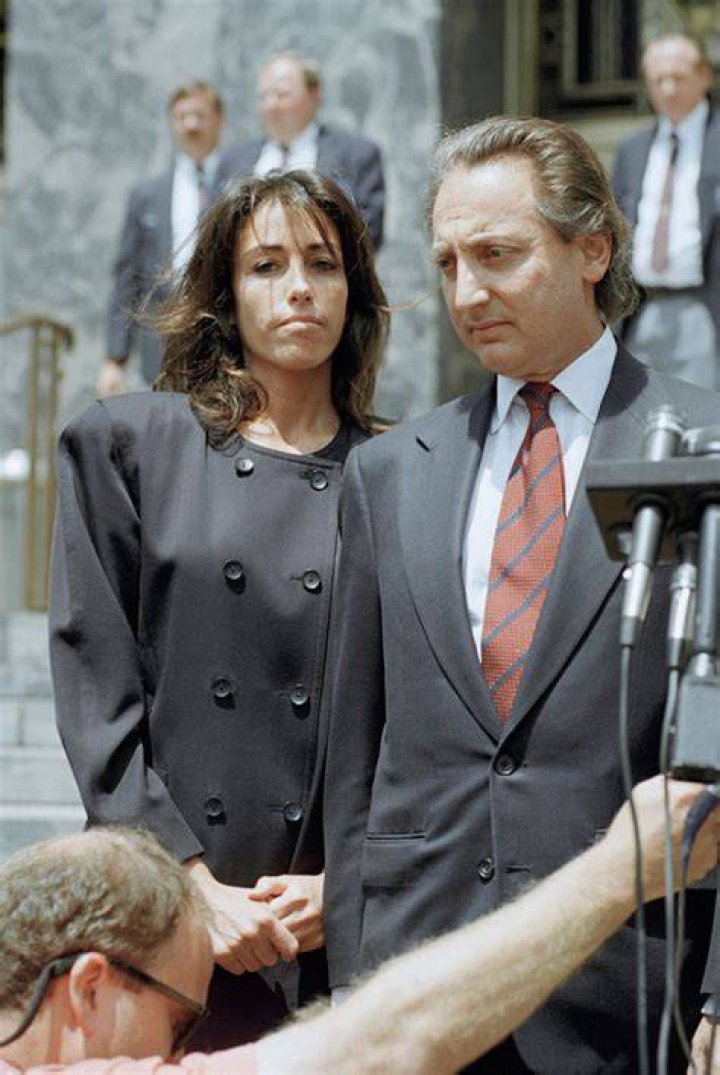 Lori Loughlin, Heidi Fleiss