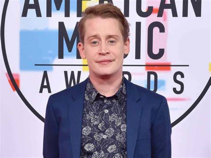 Macaulay Culkin's Sons and Brenda Song Attend Walk of Fame Ceremony