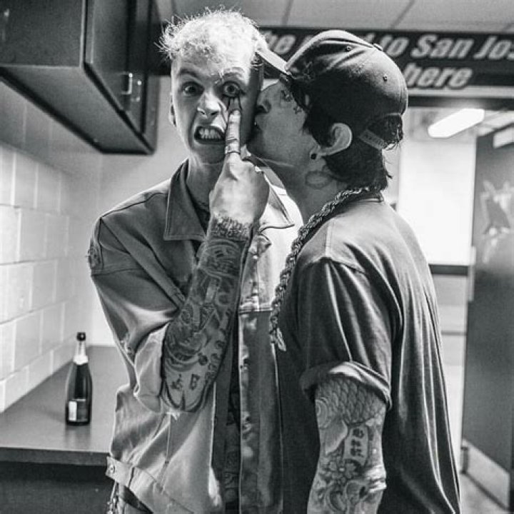 Machine Gun Kelly Tommy Lee