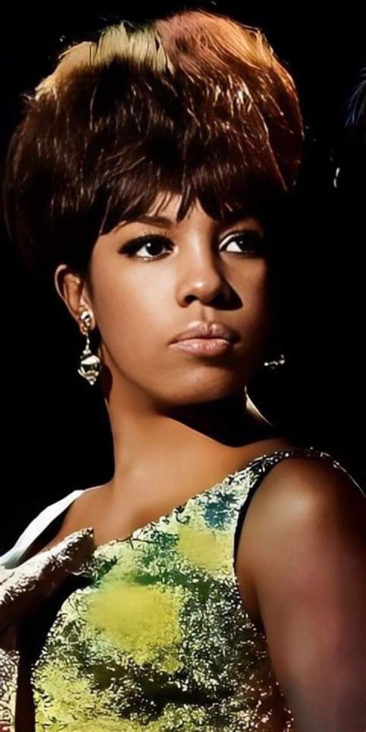 Mary Wilson poses in a &lsquo;DWTS&rsquo; promo pic