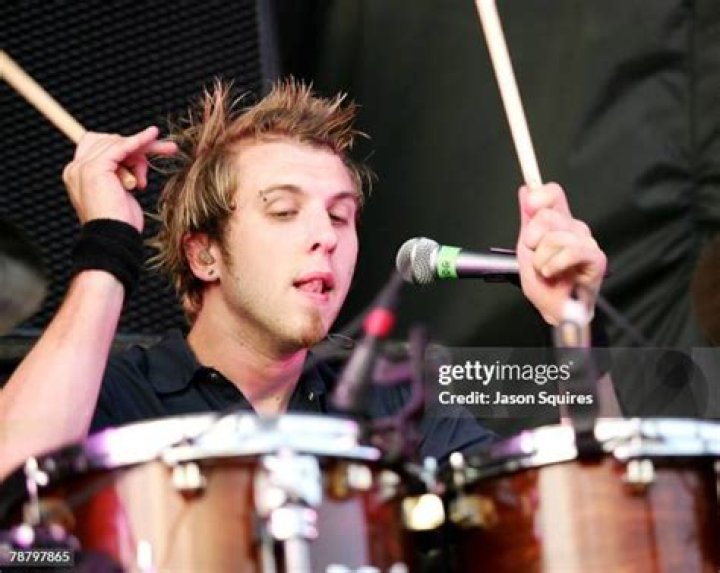 Neil Sanderson Neil Sanderson