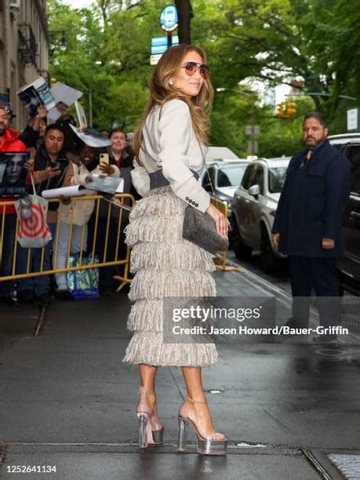 New York, NY - Jennifer Lopez & Alex Rodriguez arrive to Ulta Beauty for a perfume launch party this evening. J-Lo stuns in an all-white look for her outing. Pictured: Jennifer Lopez, Alex Rodriguez BACKGRID USA 26 SEPTEMBER 2019 BYLINE MUST READ: BlayzenPhotos / BACKGRID USA: +1 310 798 9111 / UK: +44 208 344 2007 / *UK Clients - Pictures Containing Children Please Pixelate Face Prior To Publication*