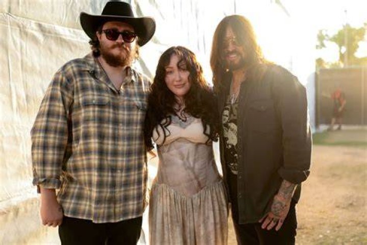Noah Cyrus, from left, Billy Ray Cyrus, Braison Cyrus and Corey Gamble arrive at the 12th Annual John Varvatos Stuart House Benefit at John Varvatos Boutique, in West Hollywood, Calif 12th Annual John Varvatos Stuart House Benefit, West Hollywood, USA - 26 Apr 2015