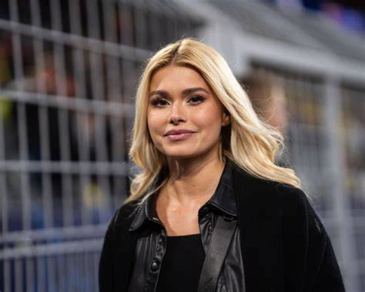 Pamela Reif Pamela Reif