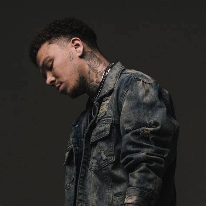 Phora 