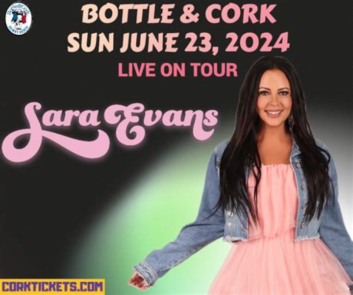 Sara Evans 45 years