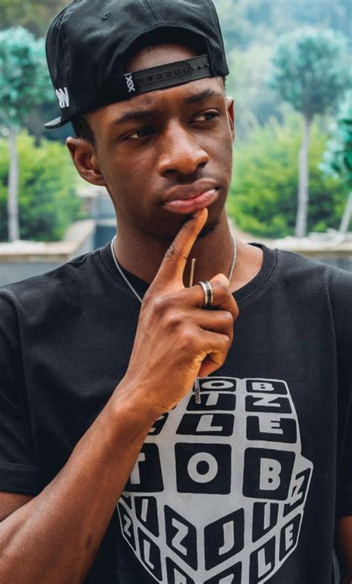 Tobi Lerone Tobi Lerone