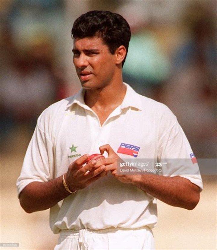 Waqar Younis Waqar Younis